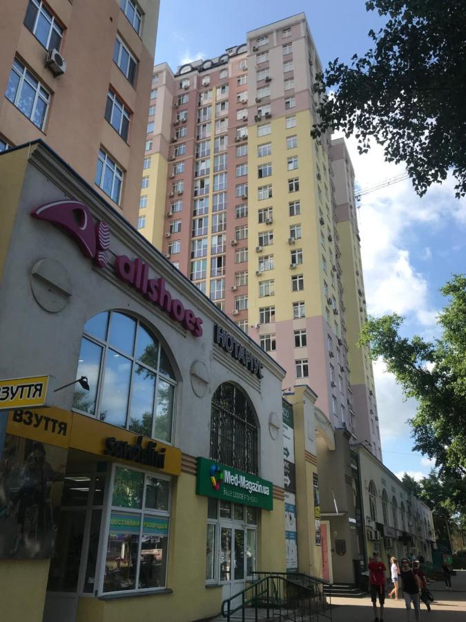 Rent Kiev Apartment 2 Min Metro Chernihivska Exterior foto